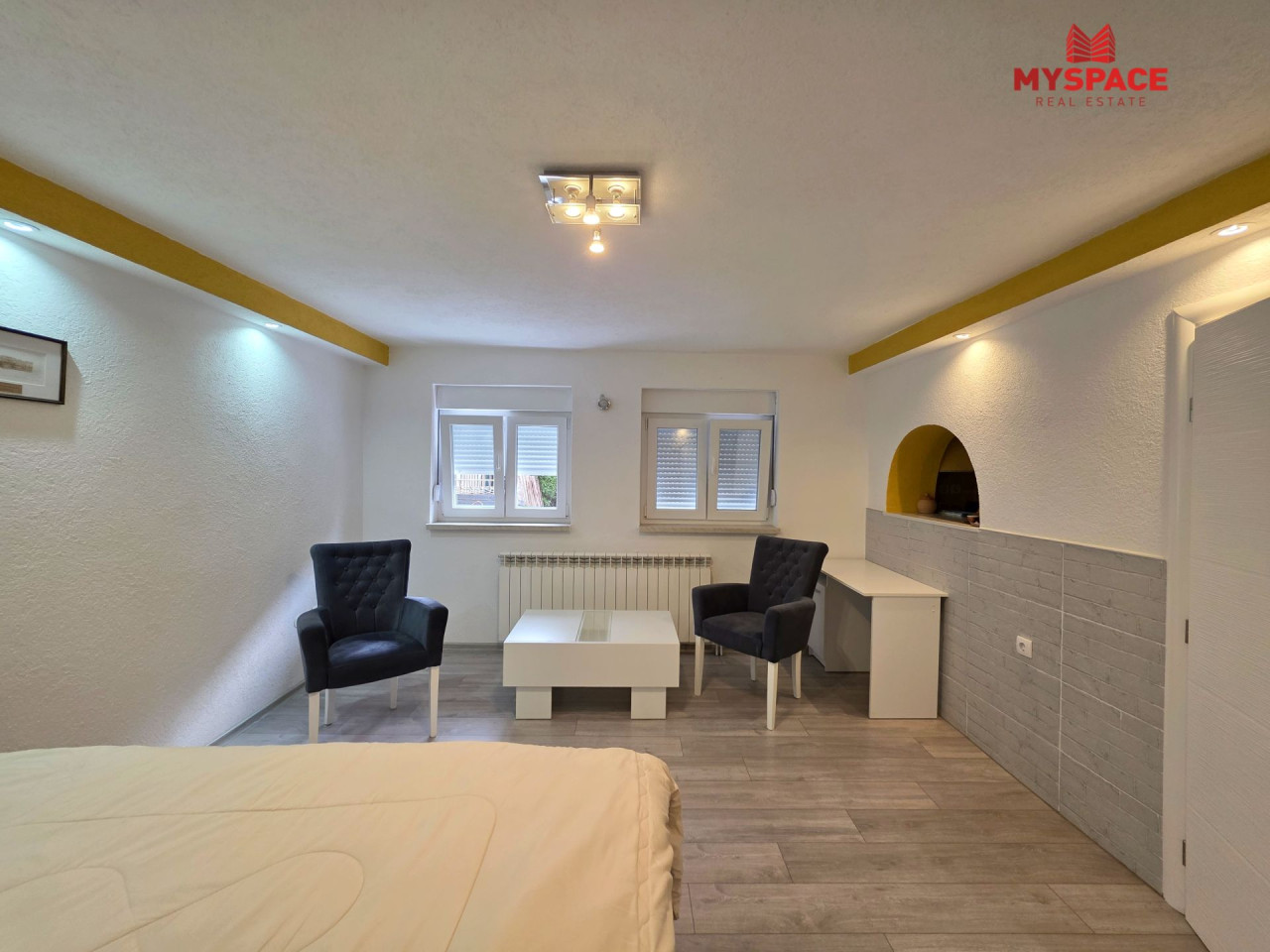 MY SPACE/ Kuca/ Vogosca/ Vogoscanskih odreda/ 200 m2 36