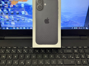 IPHONE 17 256GB EU MODEL BLACK NOVO VAKUM 1GOD GARANCIJA APPLE