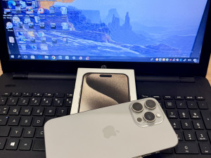 IPHONE 15 PRO MAX 256GB BLACK KAO NOV 88% BAT FUL PAKET 10/10