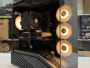 GAMING PC RX 9060 XT 16GB/RYZEN 5 7600X/32GB DDR5