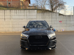 Audi Q7  S-Line MATRIX