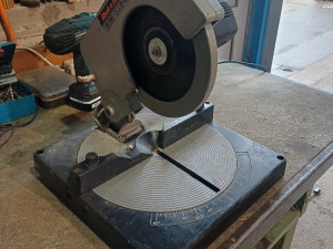 STOLNI CEKULAR BLACK & DECKER