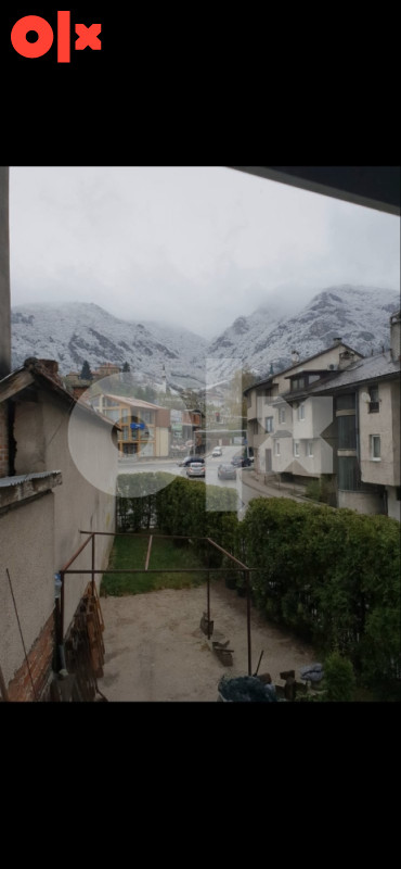 Kuća sa 3 etaže,okućnicom 94 kvadrata. 3
