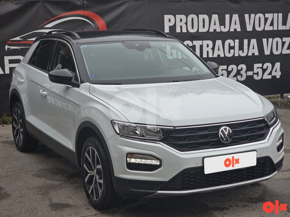 Volkswagen T-Roc // 2022 // 1.0 TSI // NOV