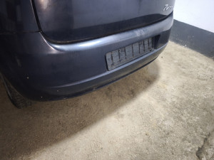 zadnji branik fiat grande punto