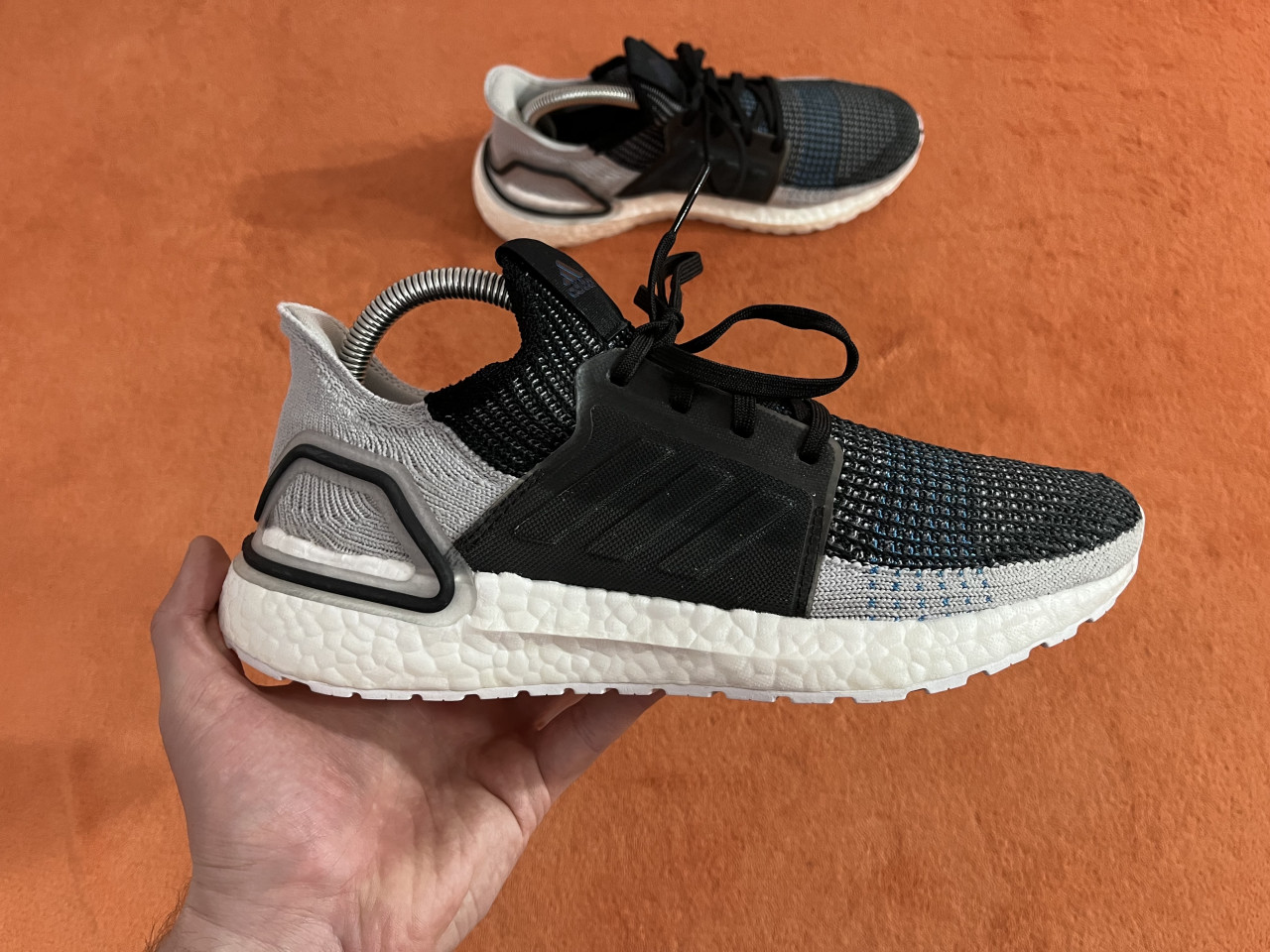 ADIDAS ULTRABOOST 40 25cm Zenske Patike Ultra Boost 190EUR Novo -  Tene/Patike za ene - OLX.ba