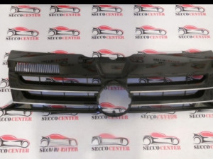 Maska prednja vw transporter t5 crna orginal