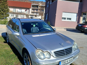 DIJELOVI MERCEDES C KLASA W203 C200 220 CDI OM646 646 FACELIFT