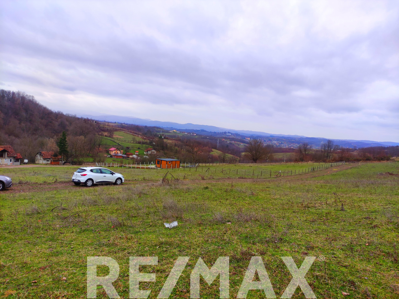 Placevi od 320m2-391m2,DRAGOČAJ