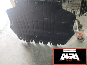 Zastita plastika motora Golf 5 Touran