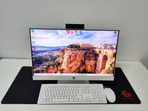 All in one Hp Touch Ryzen 3 7320U 8GB DDR5 512GB WIN 11 AIO