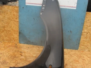 Blatobran lijevi Golf 4 061/080-110