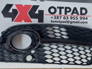 RESETKA BRANIKA DESNA AUDI Q5 2015.GOD