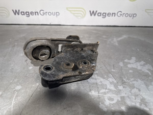 Nosac motora Nissan Qashqai (fotografija 1)
