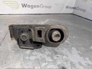 Nosac motora Nissan Qashqai (fotografija 2)