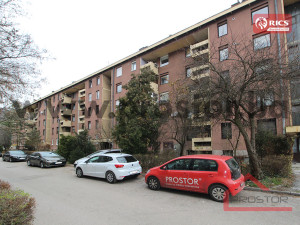 PROSTOR prodaje: Dvosoban stan, 50m2, Dobrinja