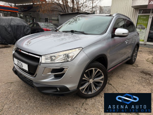 Peugeot 4008 *4WD*Klima*SHZ*Xenon*Kam*Pano