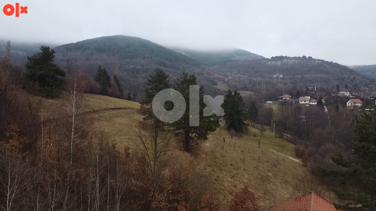 Zemljište Sarajevo - Stari Grad 10 000 m2 (Hladivode)