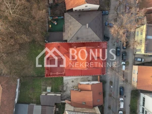 Kuća sa poslovnim prostorom i pomoćnim objektima photo 3