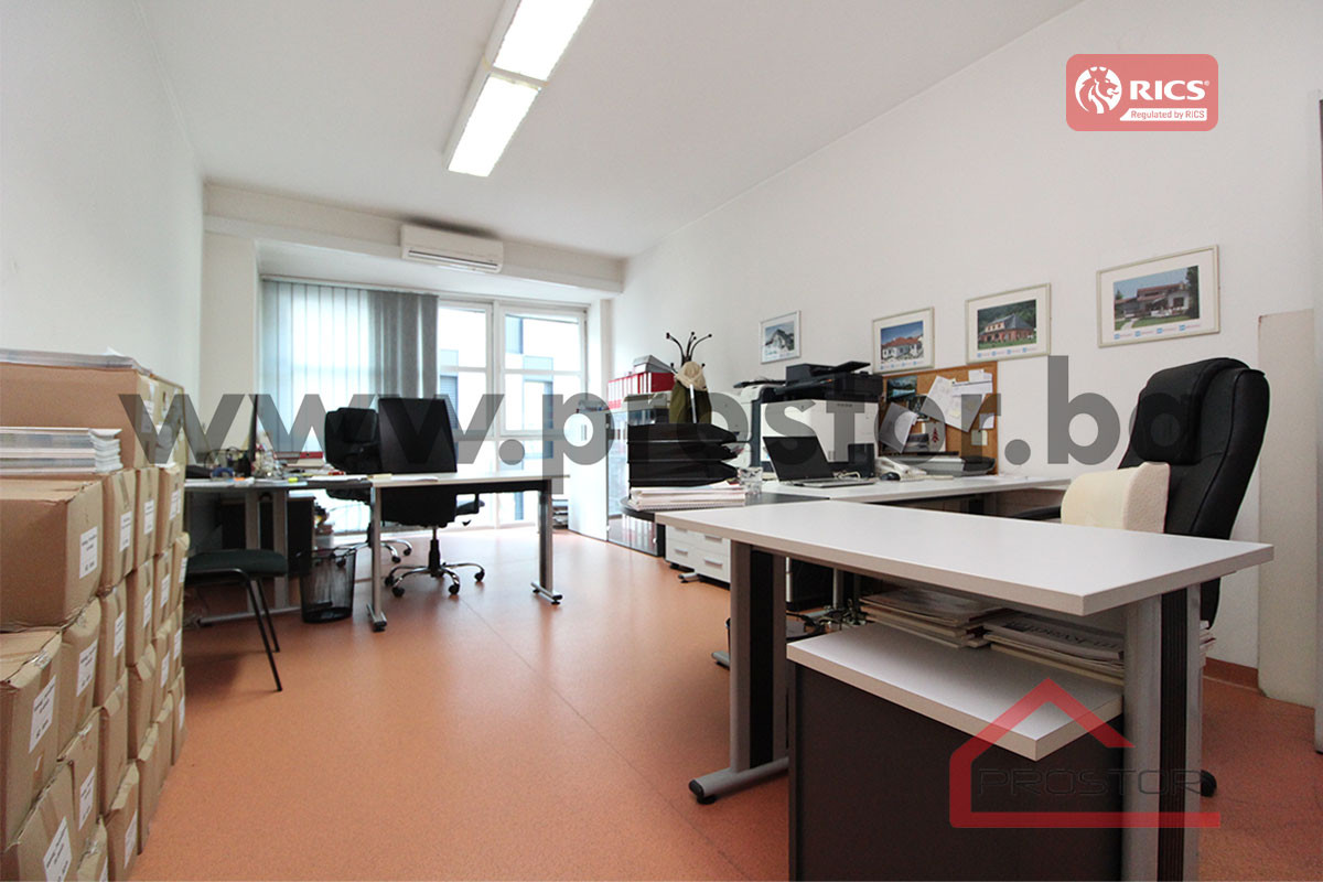 PROSTOR Izdaje: Poslovni prostor 168m2, Skenderija 8