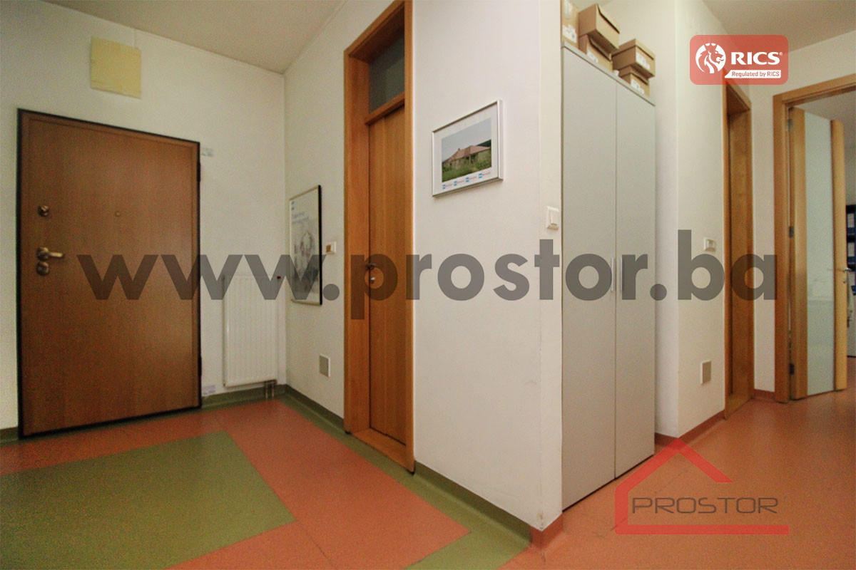 PROSTOR Izdaje: Poslovni prostor 168m2, Skenderija 19