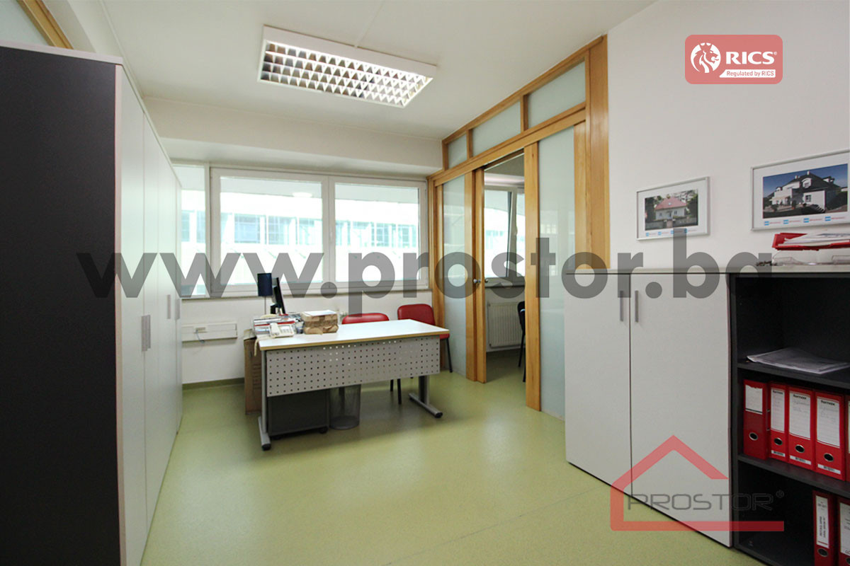 PROSTOR Izdaje: Poslovni prostor 168m2, Skenderija 10
