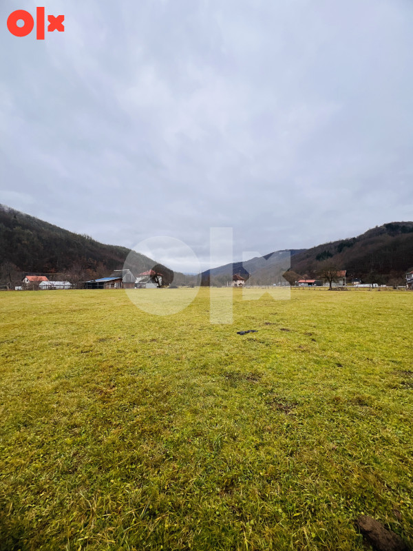 Vikendica Podgrab, Pale 150m2, Okućnica 6570m2 2