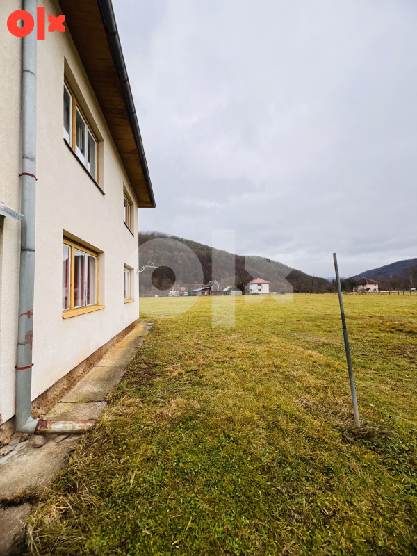 Vikendica Podgrab, Pale 150m2, Okućnica 6570m2 17