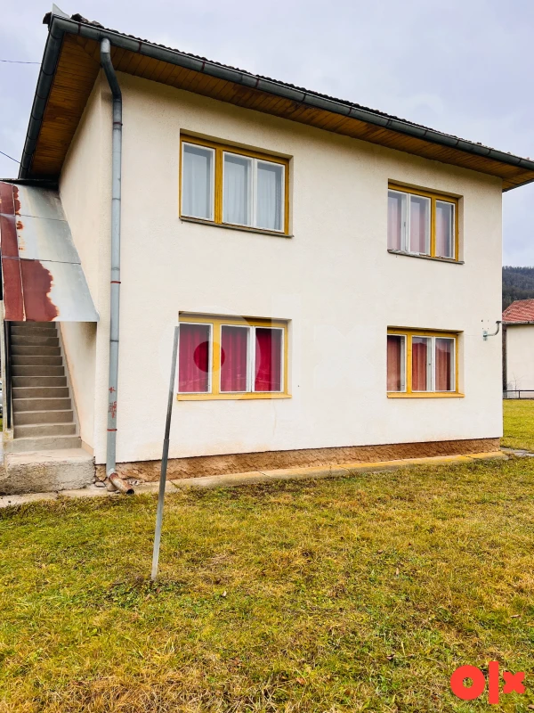 Vikendica Podgrab, Pale 150m2, Okućnica 6570m2 18