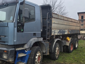 Kiper Iveco 4 osovine moze zamjena ima retarder