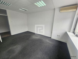 Tri kancelarije najam Centar Sarajevo