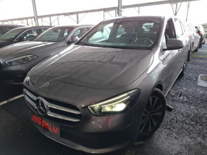 Mercedes B 180d 2.0 8G FULL-LED VIRTUAL Navi Kamera ParkAssist