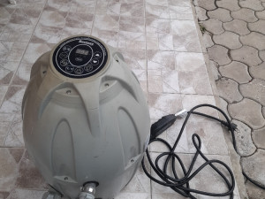 Bestway Lay-Z-Spa Pumpa za bazen / Grijač / Kao NOVO iz Njemačke