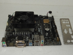 maticna FM2 / procesor A8-6600k 3,9gh