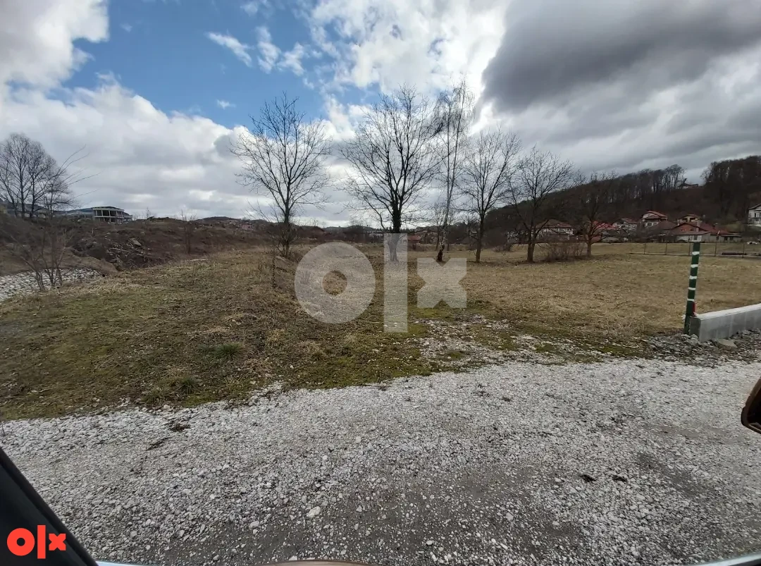 SIMIN HAN TUZLA 746m GRAĐEVINSKI PLAC ZEMLJIŠTE 2