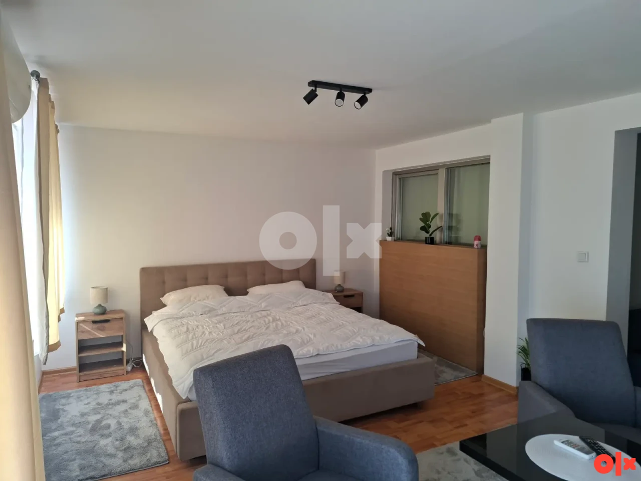 Stan na dan Stup bulevar Sarajevo sa garažom, 062 825 401 3