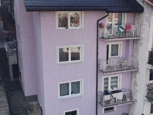 KUĆA SA TRI ODVOJENE ETAŽE - VELEŠIĆI, NOVO SARAJEVO