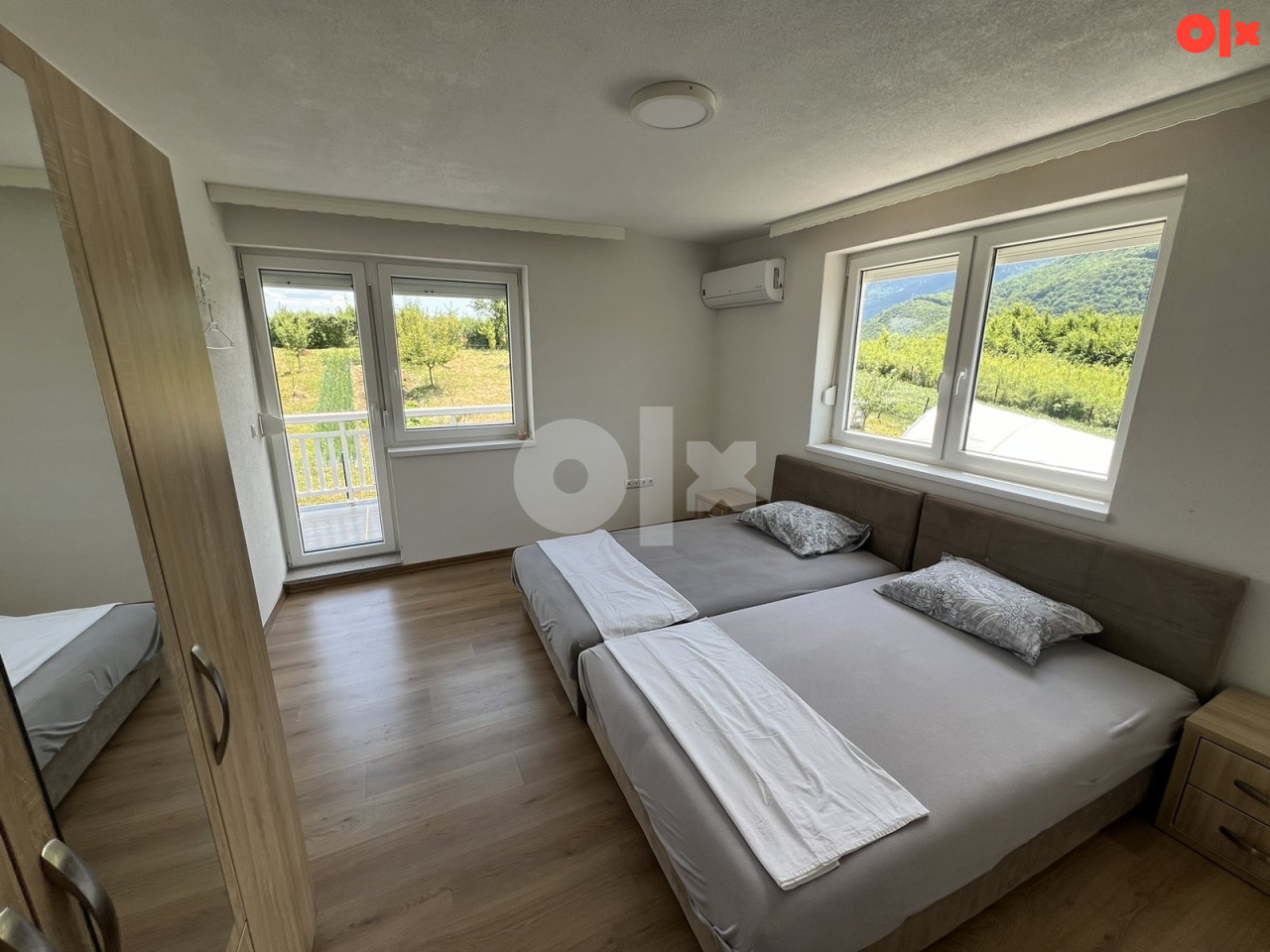 White Villa Blažuj iznajmljivanje na dan 10