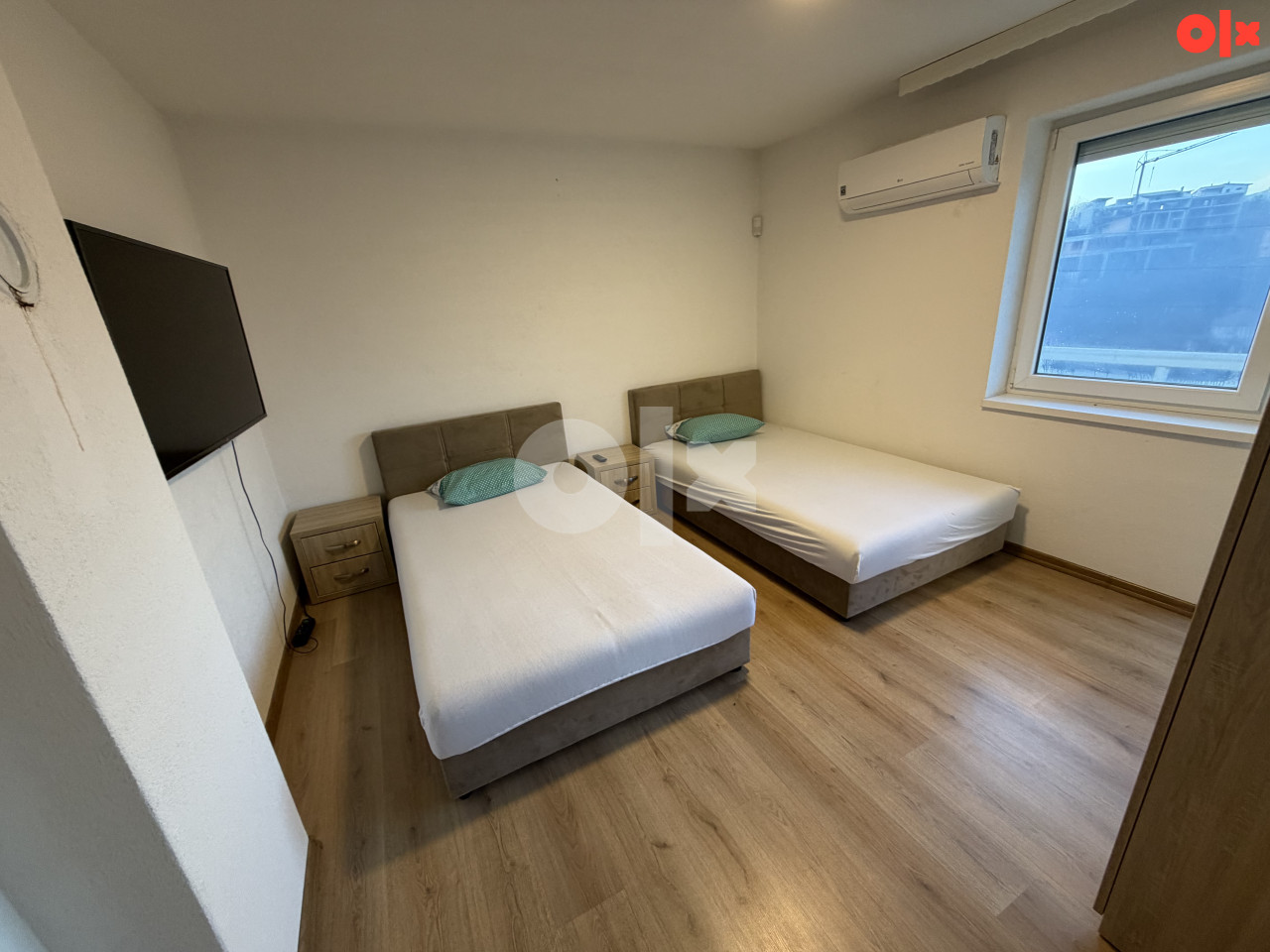 White Villa Blažuj iznajmljivanje na dan 16