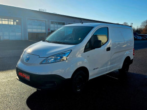 Nissan E NV-200