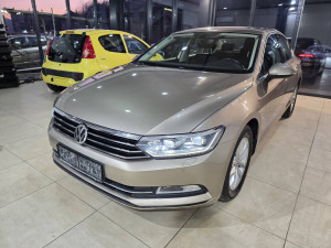 VW PASSAT B8 2.0 TDI, 2016 GOD, XENONI, NAVIGACIJA