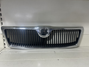 Prednja maska za Škoda Octavia Godište: 04-