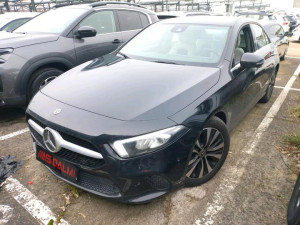 Mercedes A 180d 2.0 Limuzina 8G FULL-LED WIDESCREEN ParkAssist