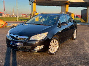 Opel Astra 1.4 benzin