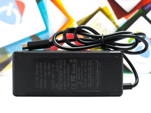 Punjač za romobil SJT-85E 42V/2A 84W Li-ion DOPER