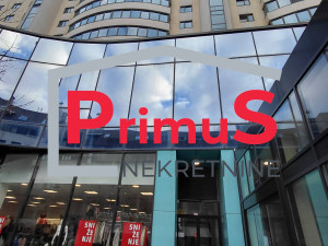 Stan Tuzla Mellain trosoban 110m2