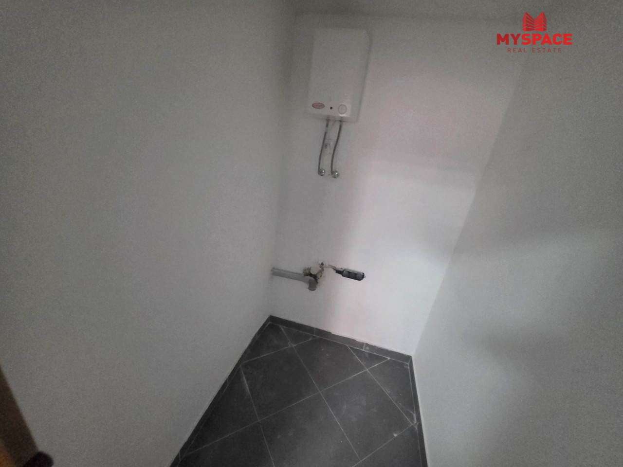 MY SPACE/ Poslovni prostor/ Stup/ NOVOGRADNJA/ 44 m2 4