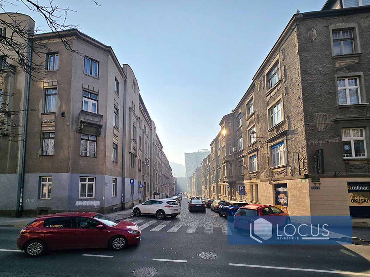 LOCUS: Dvosoban stan, ul. Kralja Tvrtka, Marijin Dvor 2