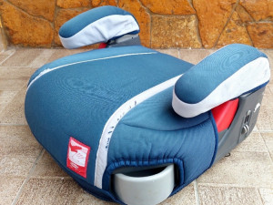 AUTOSJEDALICA ZA DJECU 15-36 KG GRACO TRILOGIC Booster UDOBNI