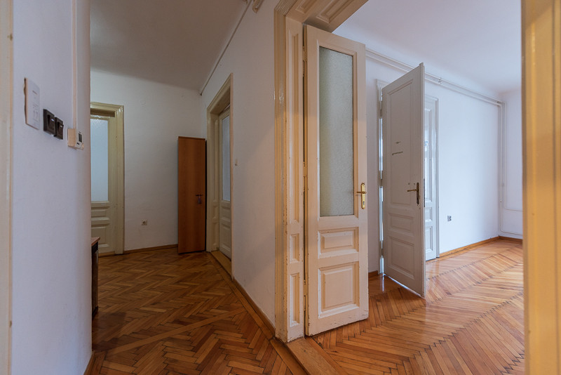 Četverosoban Stan Sarajevo - Centar - 145m2 - Prodaja 6